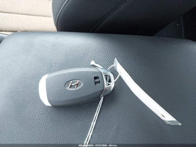 2023 HYUNDAI ELANTRA SEL 11