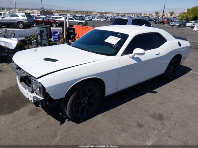2019 DODGE CHALLENGER SXT 2