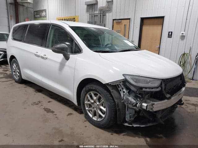 2024 CHRYSLER PACIFICA TOURING L 1