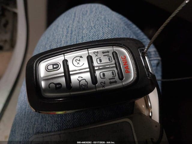 2024 CHRYSLER PACIFICA TOURING L 11