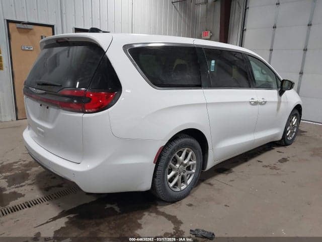2024 CHRYSLER PACIFICA TOURING L 4