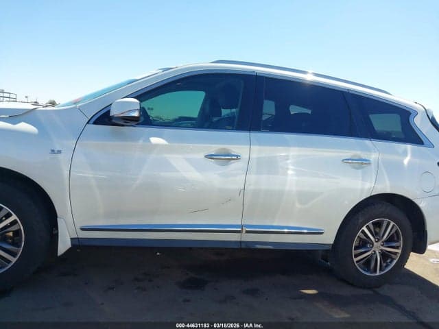 2017 INFINITI QX60 15