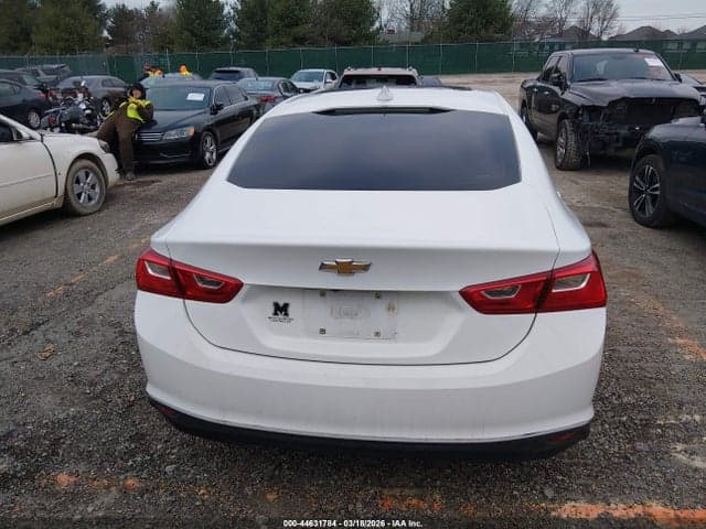 2017 CHEVROLET MALIBU 1LT 16