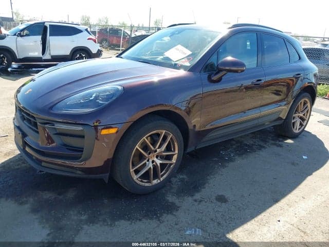 2023 PORSCHE MACAN T 2