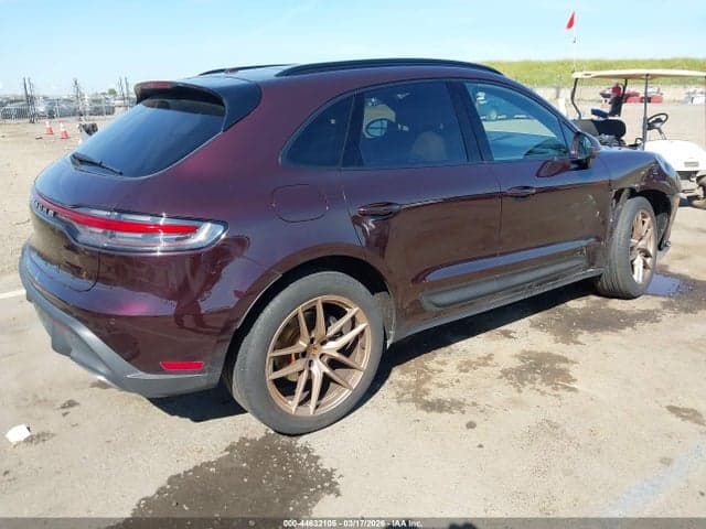 2023 PORSCHE MACAN T 4