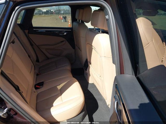 2023 PORSCHE MACAN T 8