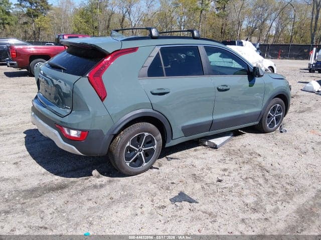 2024 KIA NIRO EX 4