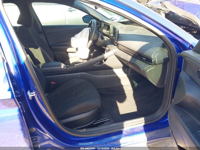 2025 HYUNDAI ELANTRA SEL SPORT 5
