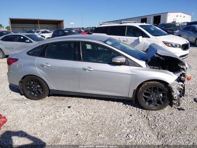 2016 FORD FOCUS SE 14