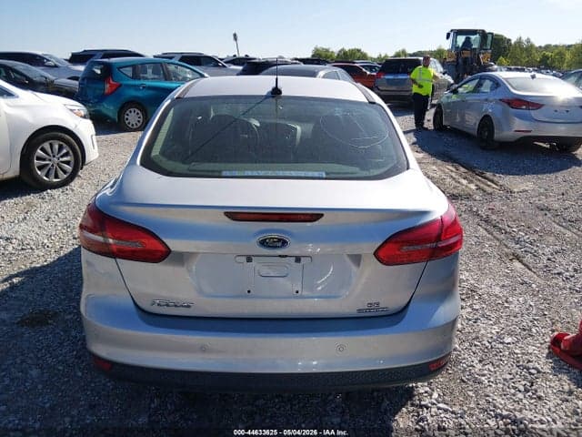 2016 FORD FOCUS SE 17