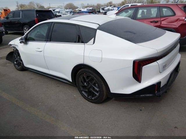 2025 KIA K4 GT-LINE TURBO 3