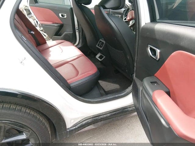 2025 KIA K4 GT-LINE TURBO 8