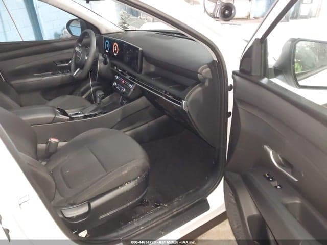 2025 HYUNDAI TUCSON SE 6