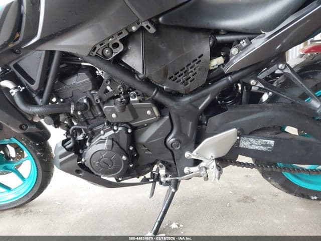2024 YAMAHA MT-03 9