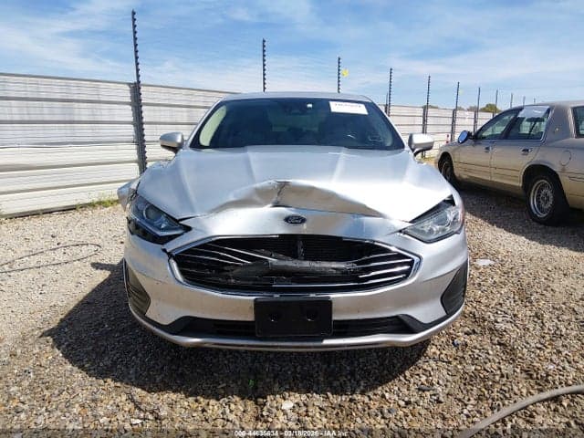 2019 FORD FUSION SE 12