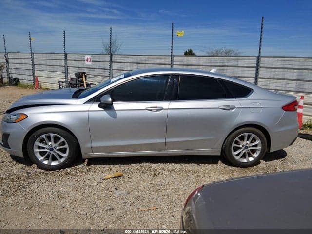2019 FORD FUSION SE 14