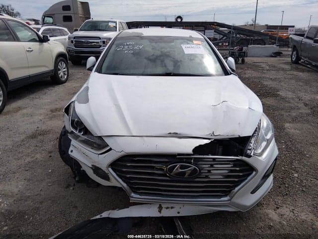 2019 HYUNDAI SONATA SE 12