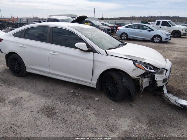 2019 HYUNDAI SONATA SE 13