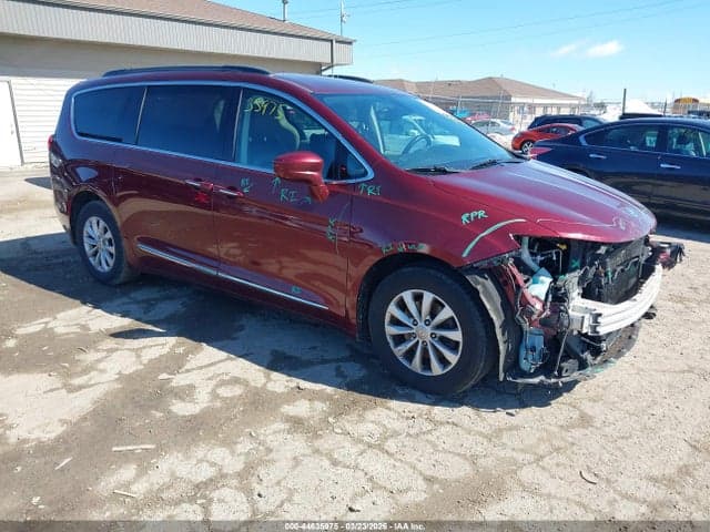 2017 CHRYSLER PACIFICA TOURING-L - 1