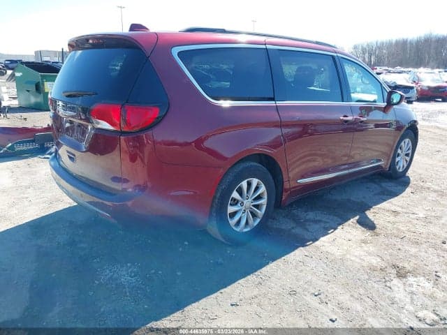 2017 CHRYSLER PACIFICA TOURING-L 4