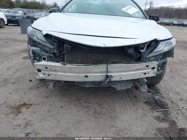 2021 TOYOTA CAMRY XSE AWD 6