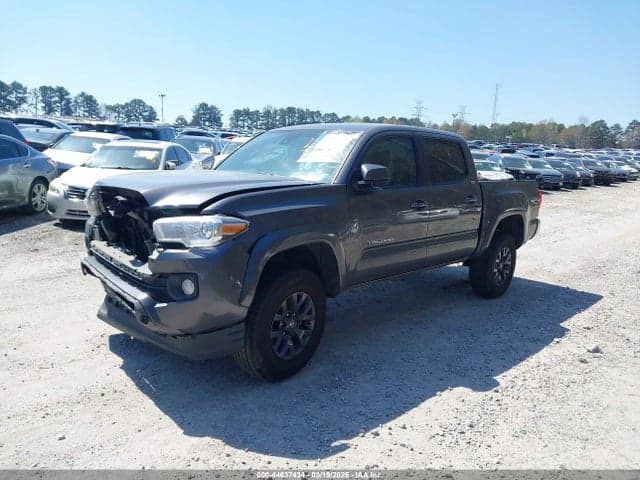 2022 TOYOTA TACOMA SR5 2
