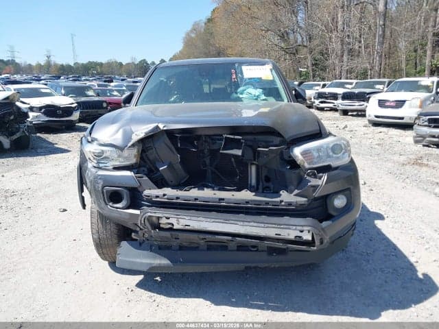 2022 TOYOTA TACOMA SR5 13