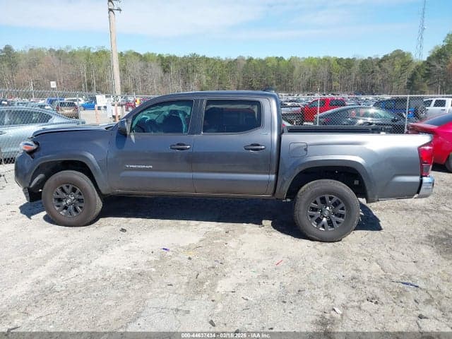 2022 TOYOTA TACOMA SR5 15