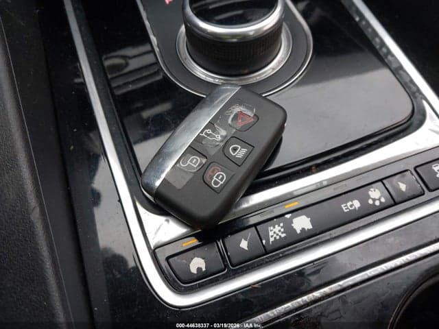 2017 JAGUAR F-PACE 35T 11