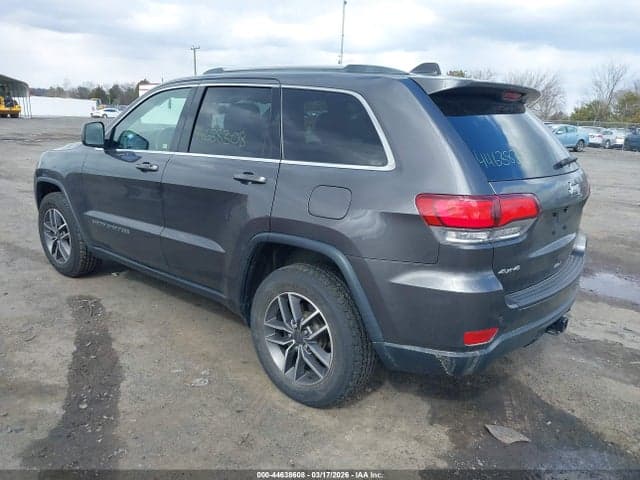 2020 JEEP GRAND CHEROKEE LAREDO E 4X4 3