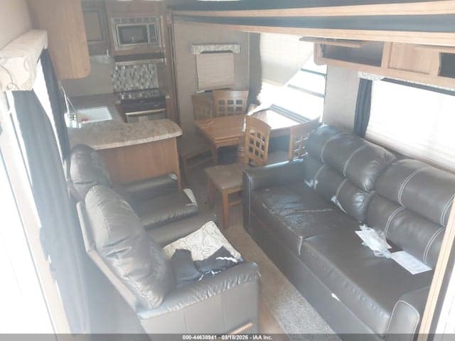 2019 COACHMEN CATALINA 8