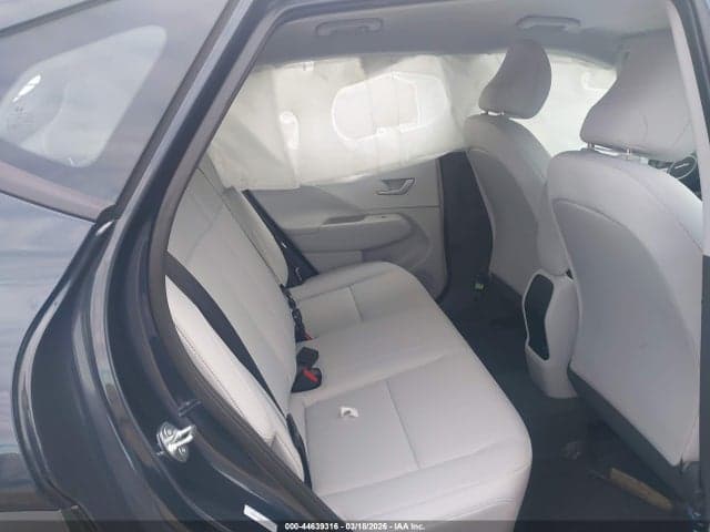 2026 HYUNDAI KONA SE 8