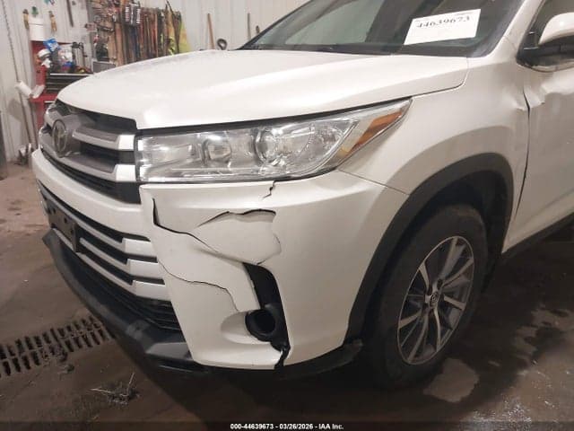 2019 TOYOTA HIGHLANDER XLE 6