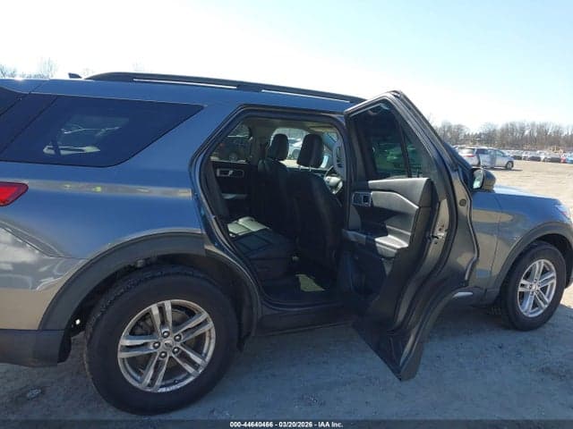 2023 FORD EXPLORER XLT 8