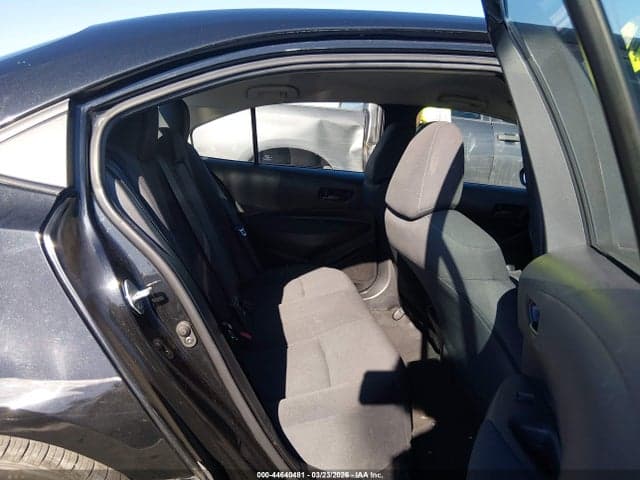 2022 TOYOTA COROLLA LE 8