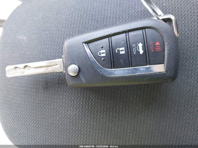 2024 TOYOTA COROLLA LE 11