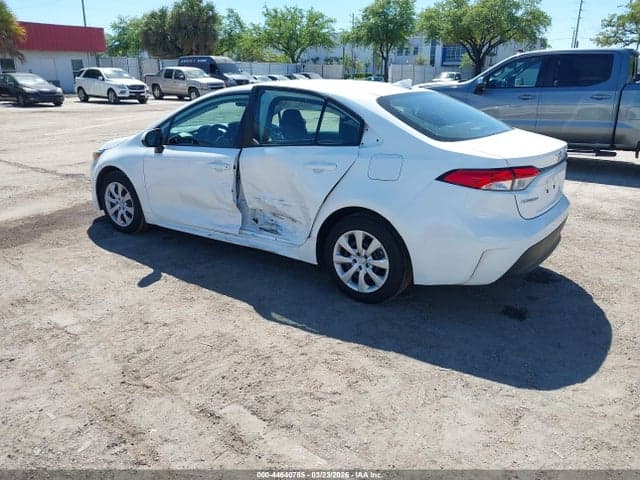 2024 TOYOTA COROLLA LE 3