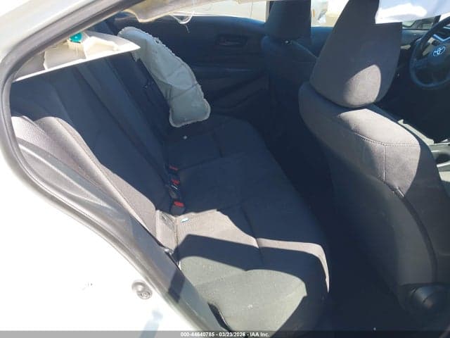 2024 TOYOTA COROLLA LE 8