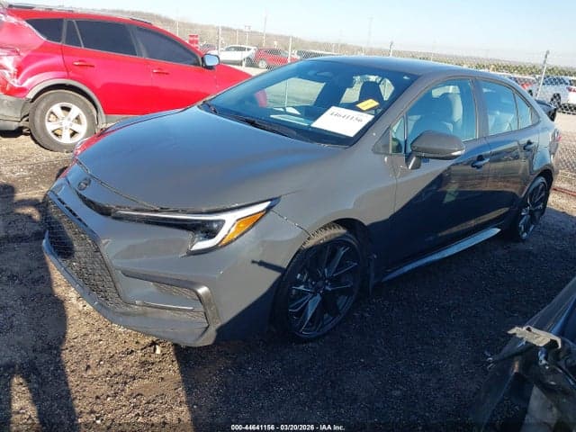 2025 TOYOTA COROLLA SE 2