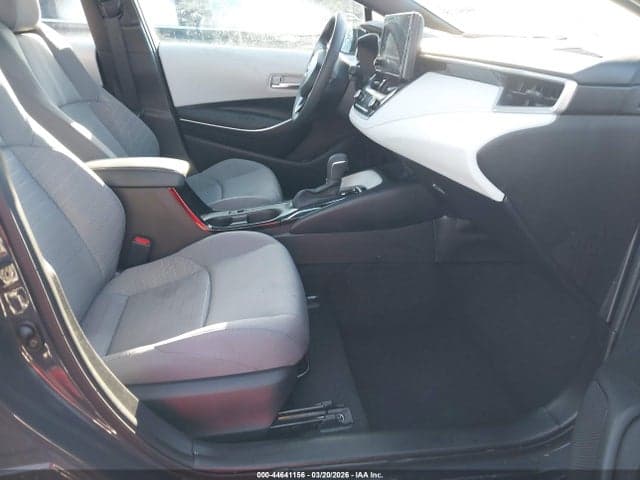 2025 TOYOTA COROLLA SE 5