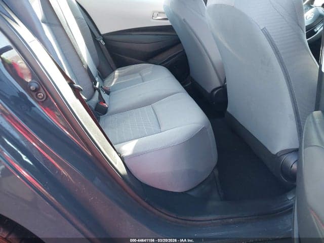 2025 TOYOTA COROLLA SE 8