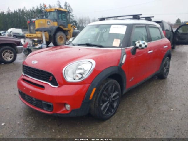 2013 MINI COUNTRYMAN COOPER 2
