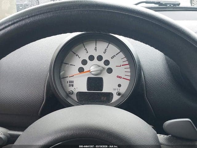 2013 MINI COUNTRYMAN COOPER 7