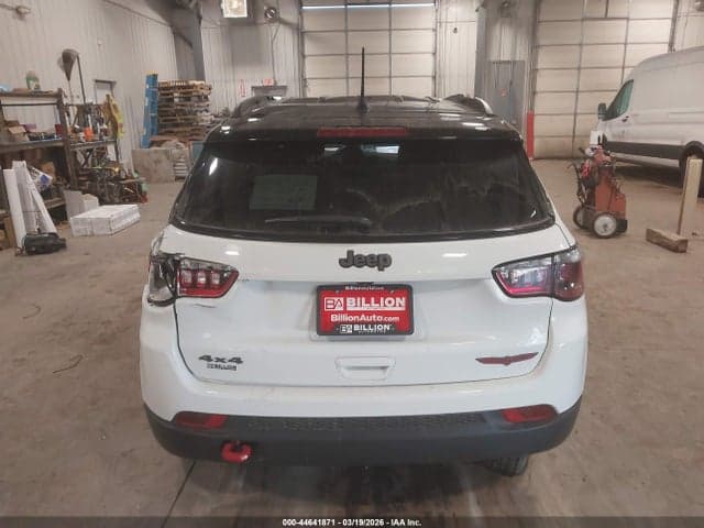 2022 JEEP COMPASS TRAILHAWK 4X4 16