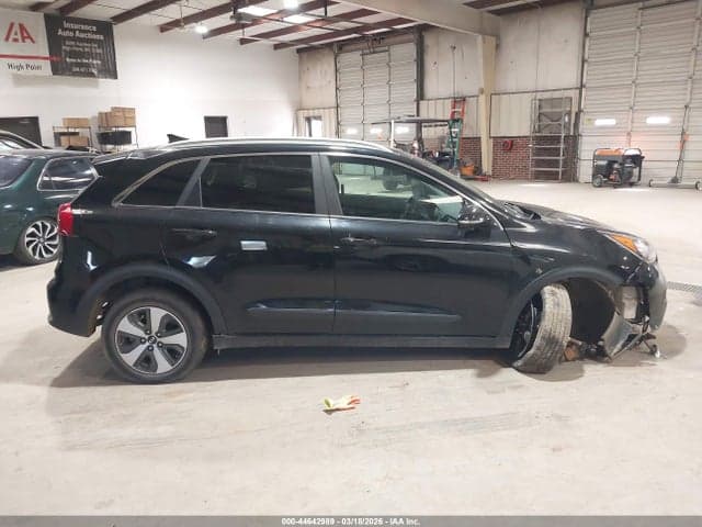 2018 KIA NIRO EX 13
