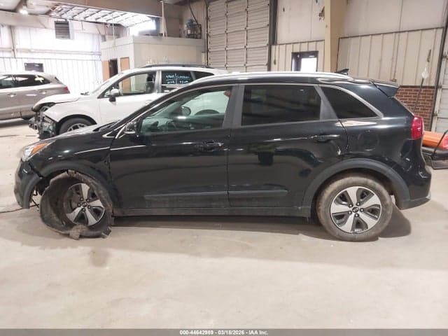 2018 KIA NIRO EX 14