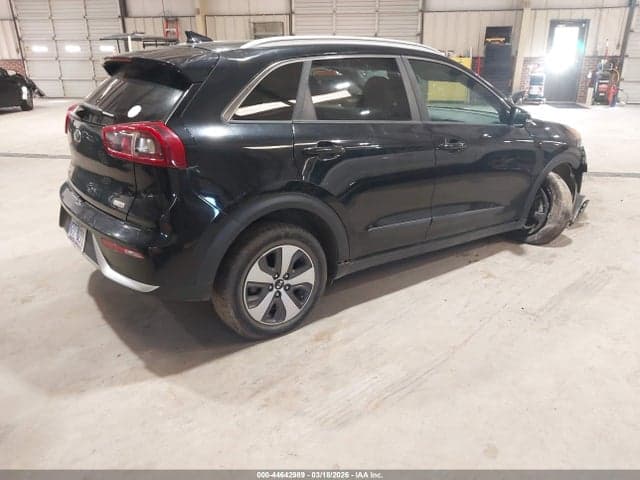 2018 KIA NIRO EX 4