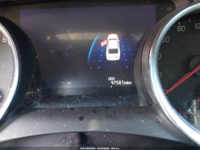 2018 TOYOTA CAMRY XSE 7