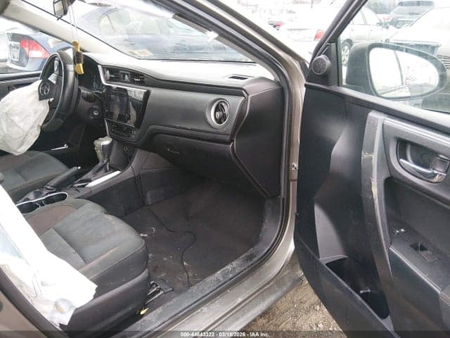 2019 TOYOTA COROLLA LE 5
