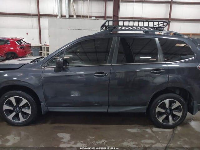 2017 SUBARU FORESTER 2.5I LIMITED 14